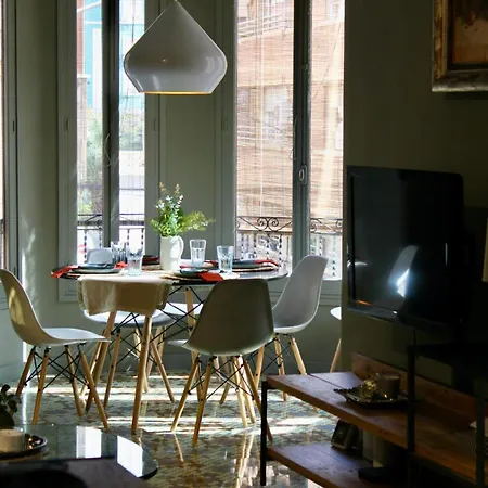 Appartamento Luxurious Boutique Apartment, Centre