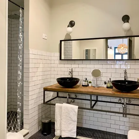 Appartamento Luxurious Boutique Apartment, Centre *